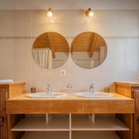 Dağ evi Six Des Armailles By Interhome Ovronnaz