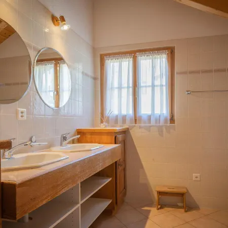 Six Des Armailles By Interhome Dağ evi
